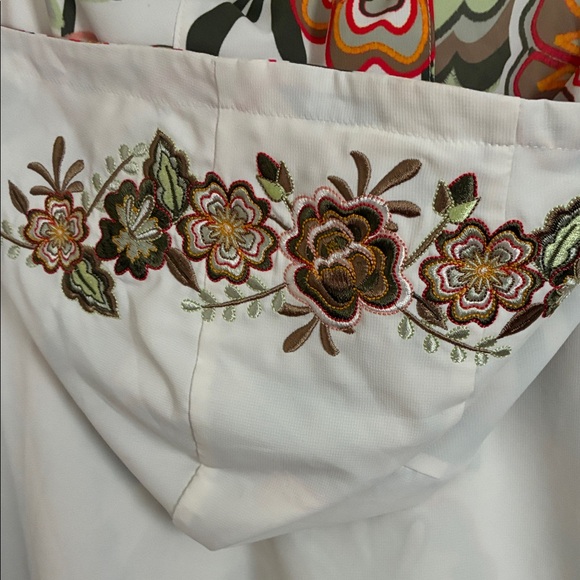 adidas Cream Bomber Jacket with Floral Lining - Picture 5 of 8